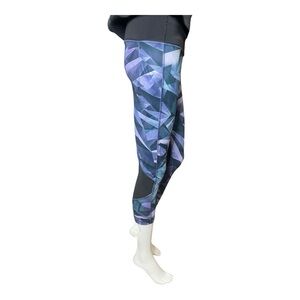 Lululemon Pace Rival Crop Pretty Prism Mid Rise Leggings Blue and Purple, Size 6